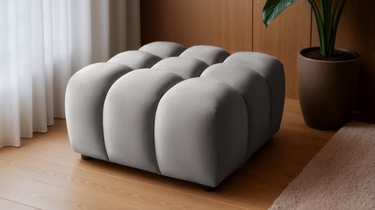Design-Sitzpouf Tondo 96x96 cm – Samt-Hocker Bluvel 03 Hellgrau – Moderner Bubble-Look – Premium Polsterhocker mit HR-Schaum
