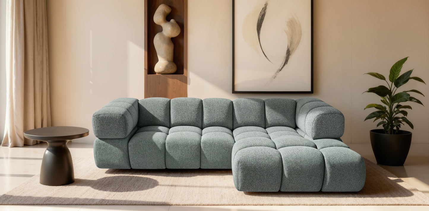 Ecksofa AVERRO 280x150 cm Puente 33 Salbeigrün Ottomane RECHTS – Modernes Bubble-Sofa mit weichem Chenille-Strukturstoff